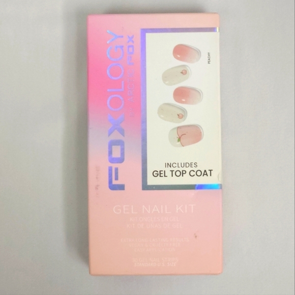 Peachy gel nail kit - Picture 1 of 6